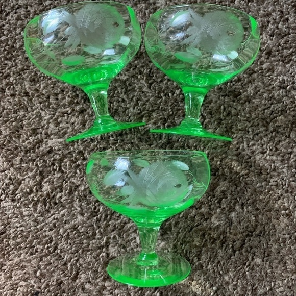 Vintage Green Uranium Set of 3 Glasses Etched Flowers